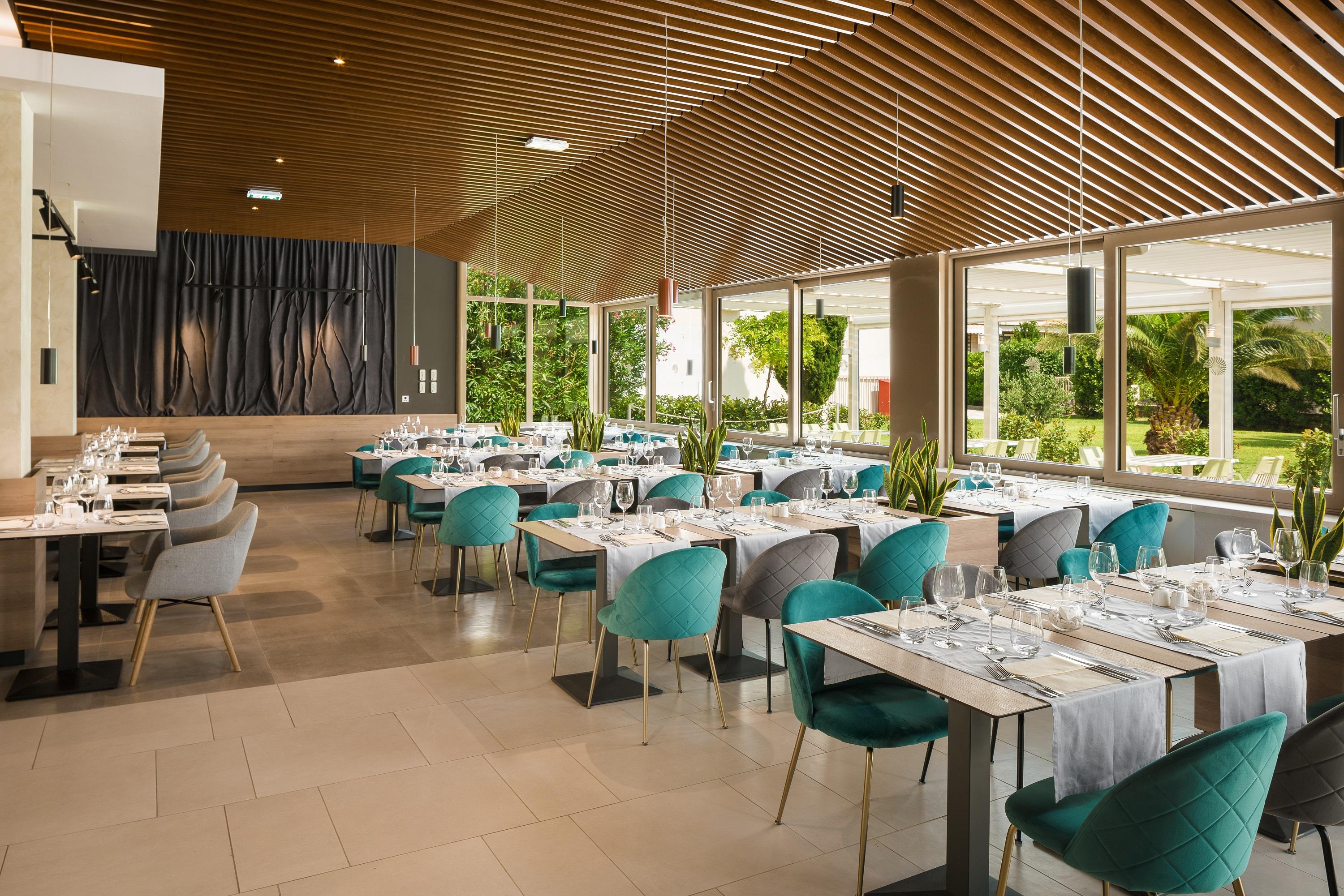 מאקרסקה Valamar Meteor Hotel מראה חיצוני תמונה
